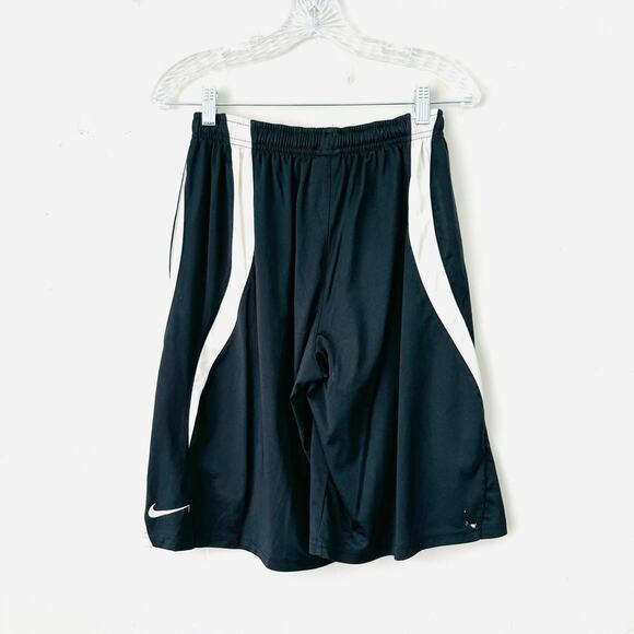 Nike Youth Basketball 11'' Shorts Size Large Black and White Embroidered Logo - Picture 8 of 13